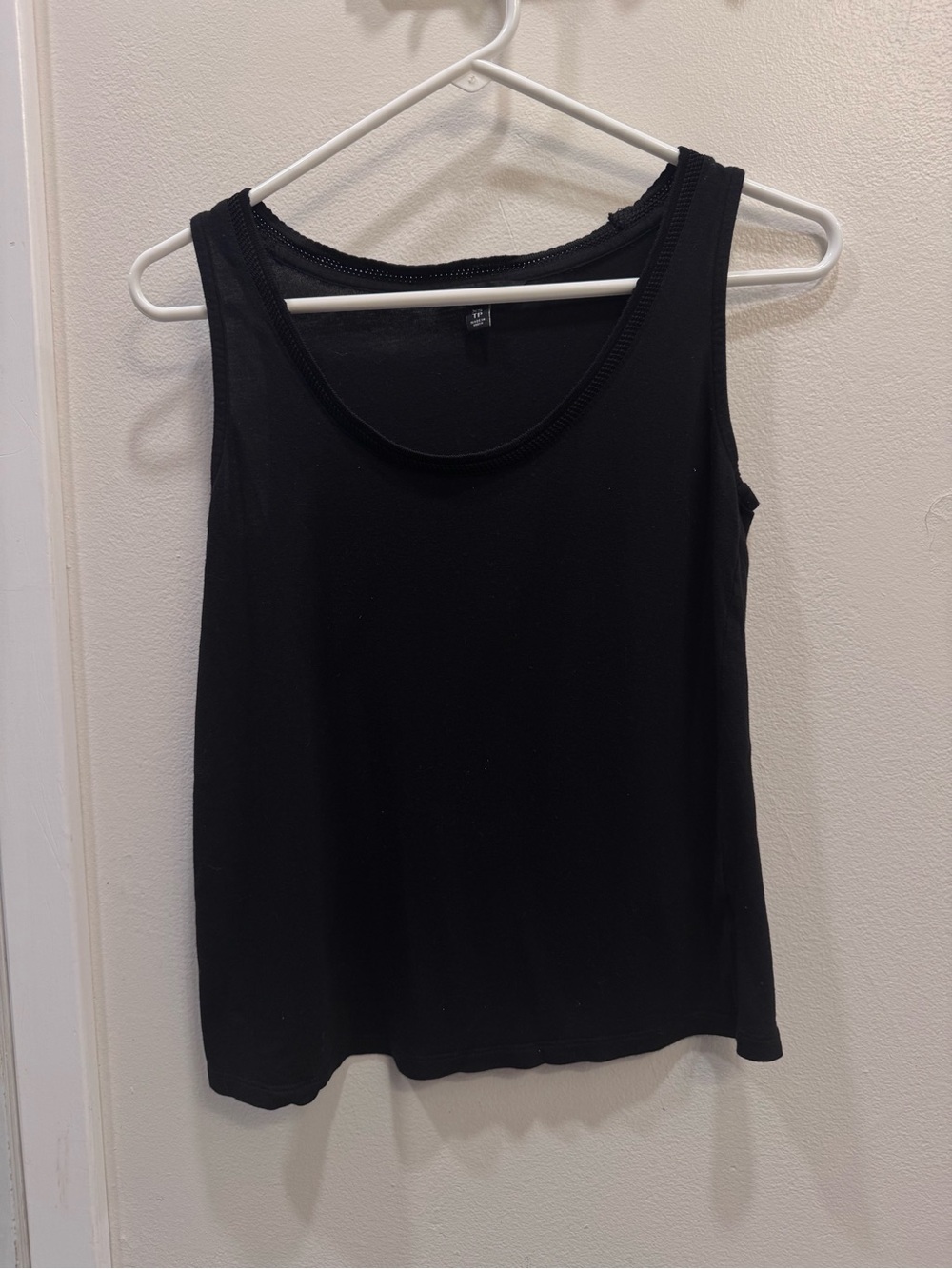 Banana Republic Black Scoop Neck Tank Top